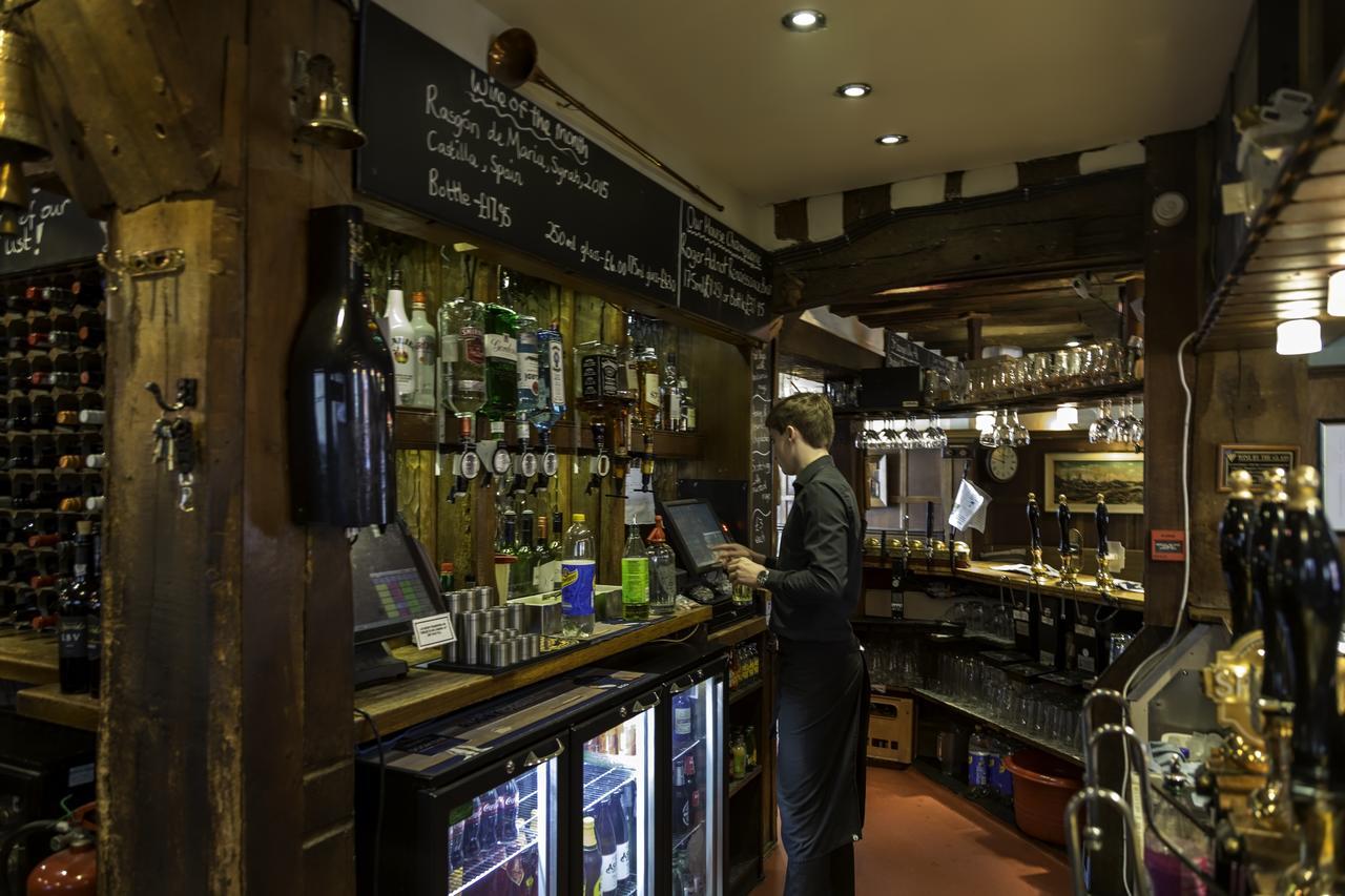 The Bell Inn Hotel Horndon-on-the-Hill Exterior photo