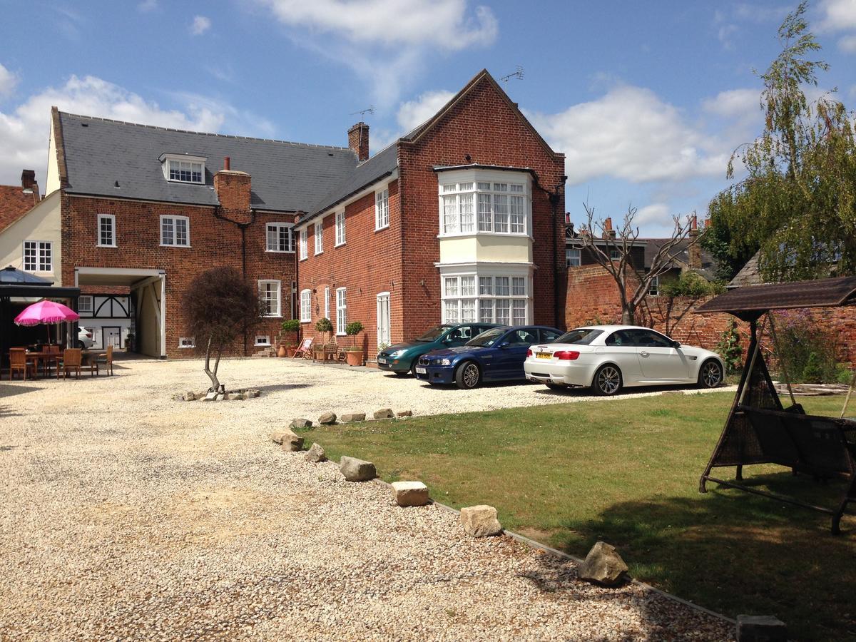 The Bell Inn Hotel Horndon-on-the-Hill Exterior photo