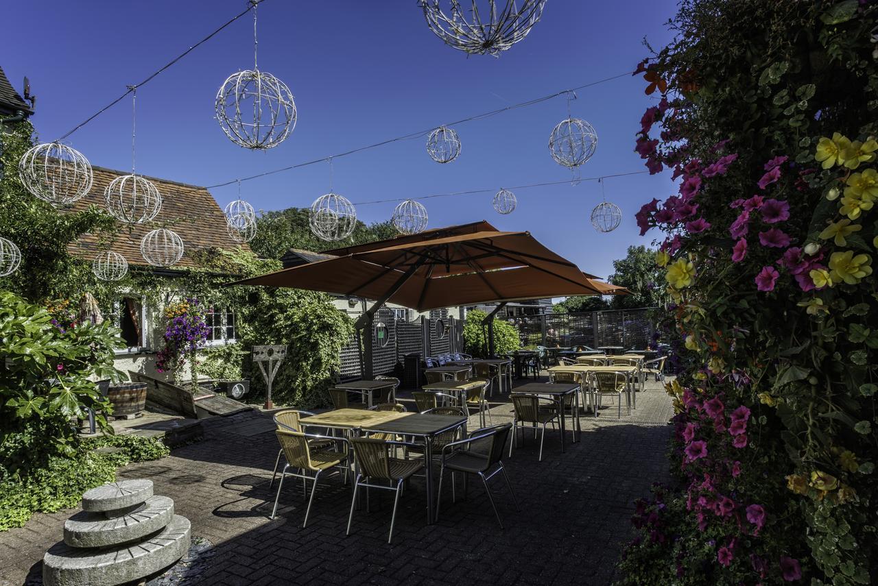 The Bell Inn Hotel Horndon-on-the-Hill Exterior photo