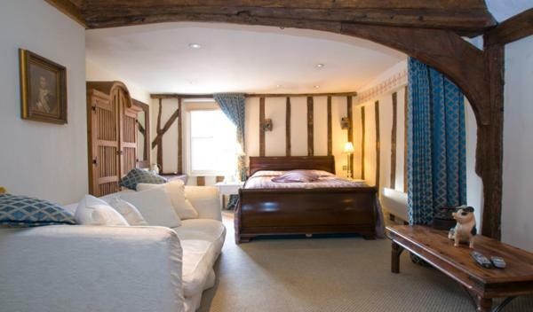 The Bell Inn Hotel Horndon-on-the-Hill Exterior photo